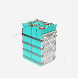 ราคาดี แบตเตอรี่ลิเธียมความหนาแน่นพลังงานสูงสำหรับรถยนต์ไฟฟ้า Li Ion LiFePO4 Cell 75Ah ออนไลน์